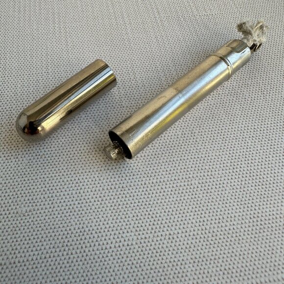 Vintage Bullet Trench Lighter, Unmarked Chrome Petrol Lighter, 1940s - Picture 4 of 9